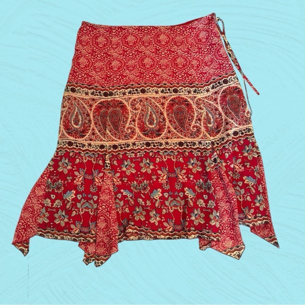 90s vintage red paisley midi skirt asymmetrical hem - Picture 4 of 9